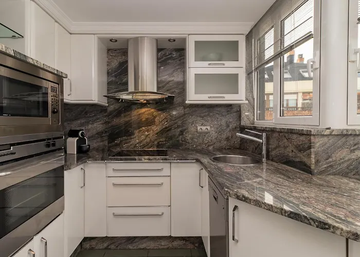 El Balcon De Charles